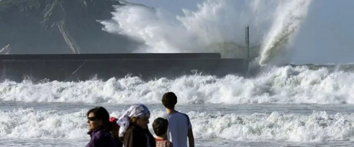 Olatuak olas Plentzia efe