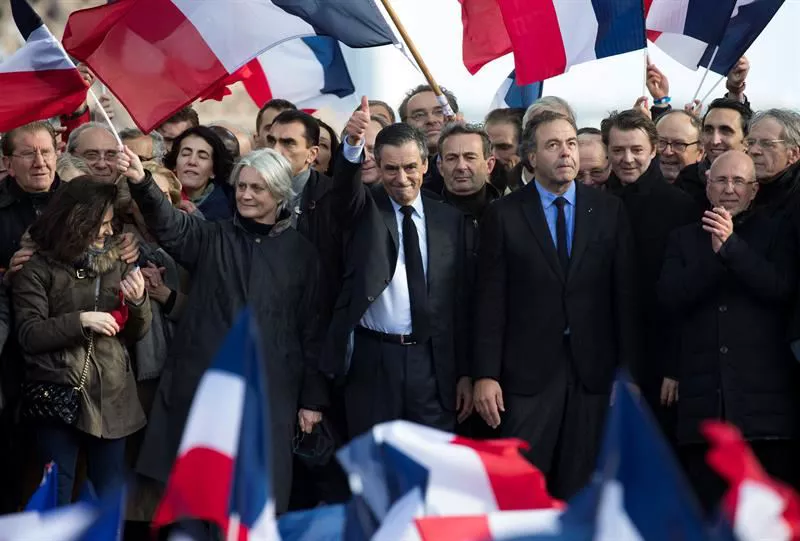 FILLON EFE