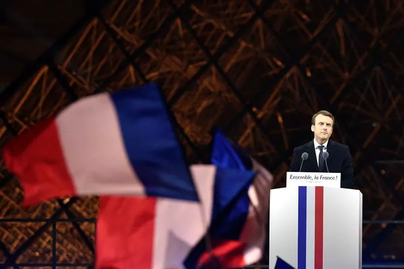 EMMANUEL MACRON HITZALDIA HAUTESKUNDEAK FRANTZIA PARIS EFE
