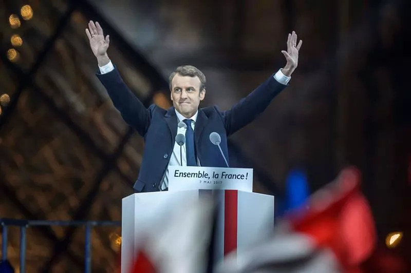 MACRON EFE