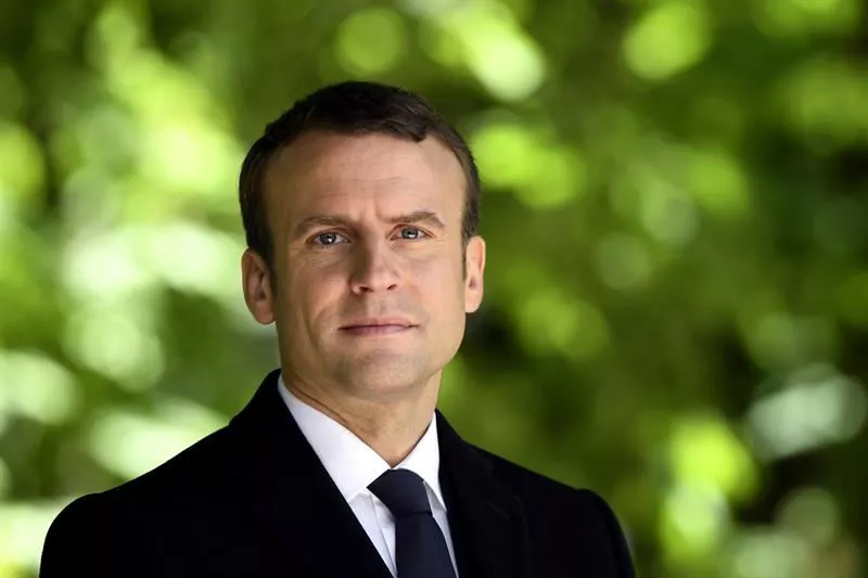 MACRON EFE