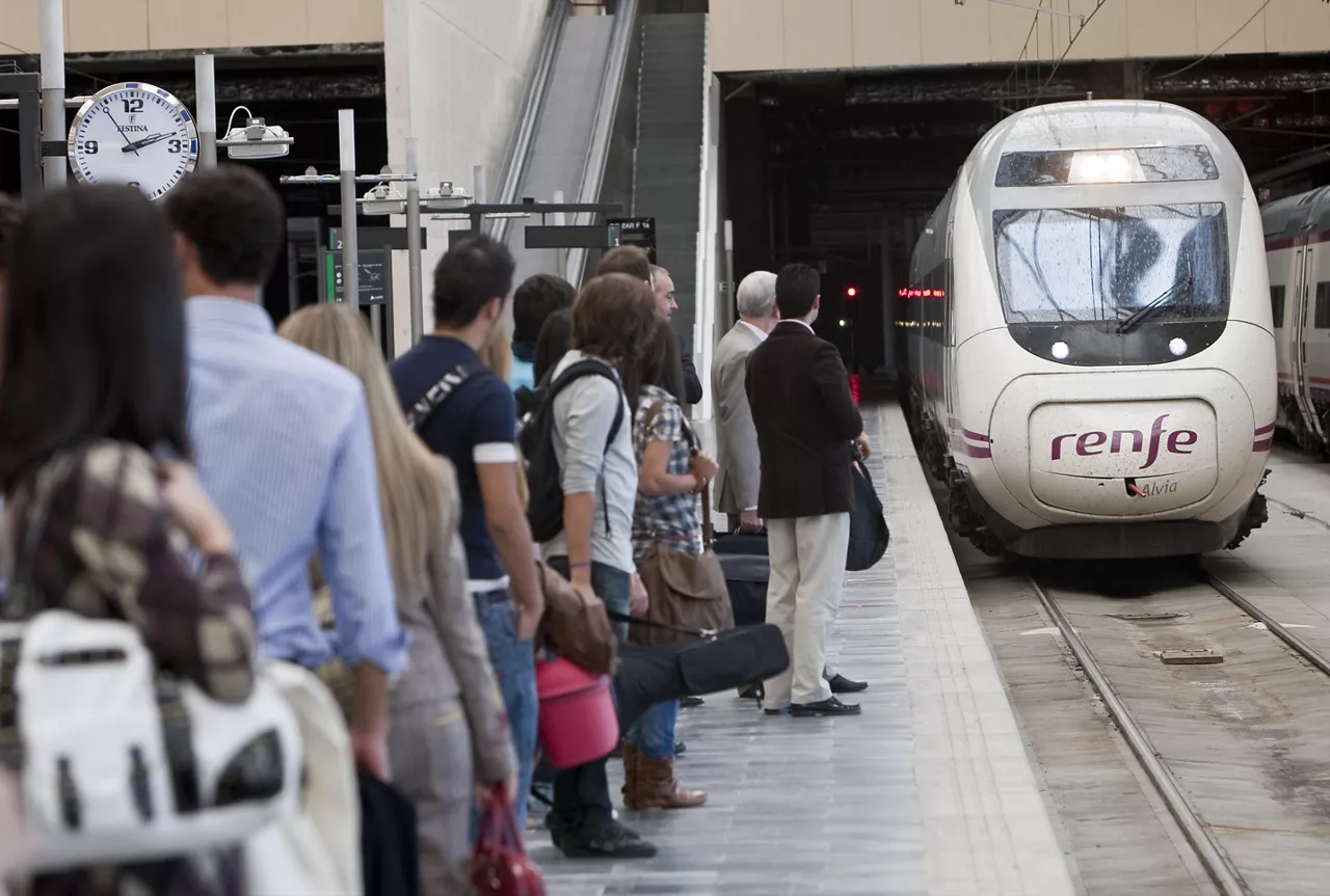 Renfe aldiriak. Cercanías Renfe.