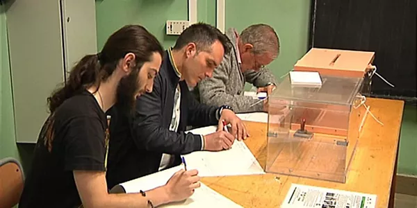 Mesa electoral en Bilbao. Foto: EiTB