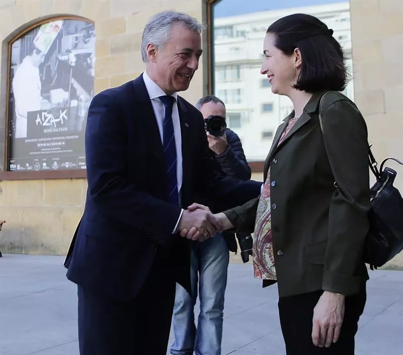 URKULLU ELENA ARZAK EFE