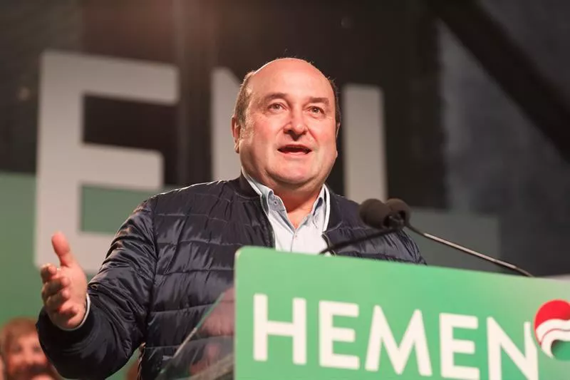 Andoni Ortuzar EAJ kanpaina hasiera Gasteizen