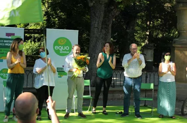 EQUO EKITALDIA LOREAK