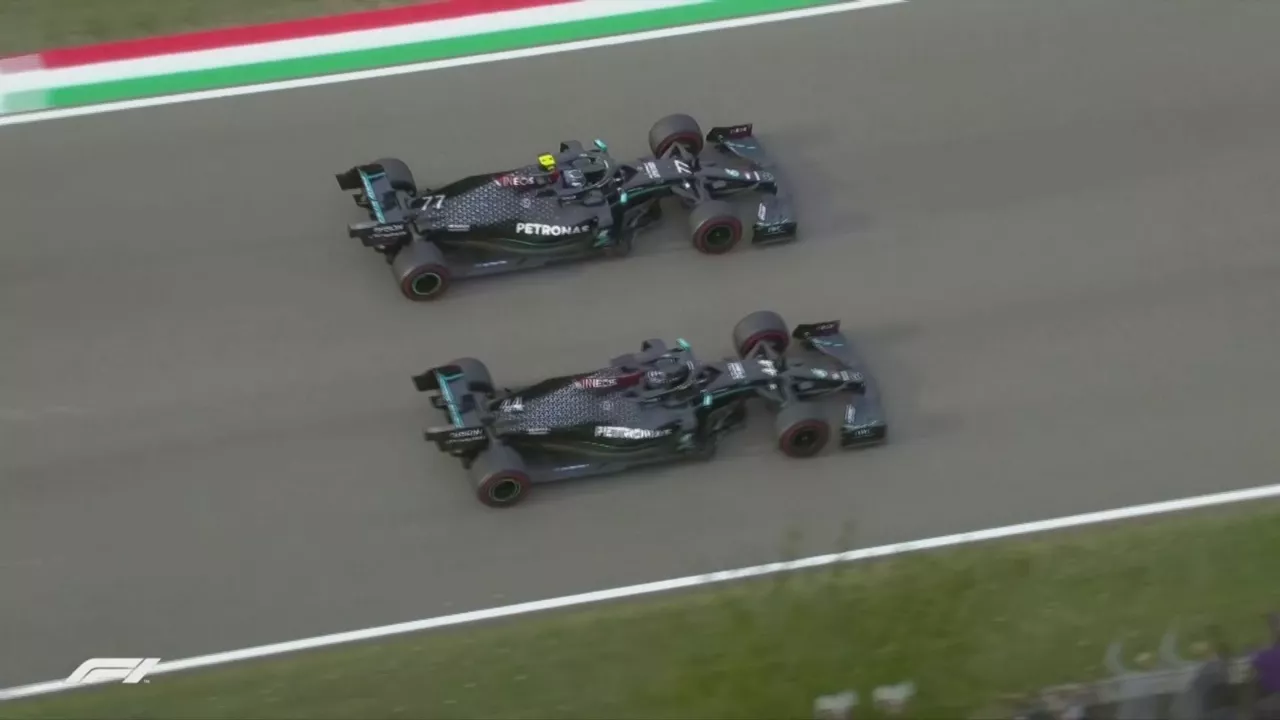 20201101191203_lewis-hamilton-valtteri-bottas_