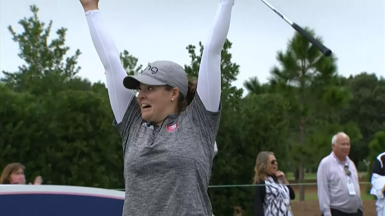 20201121233522_ally-mcdonald_