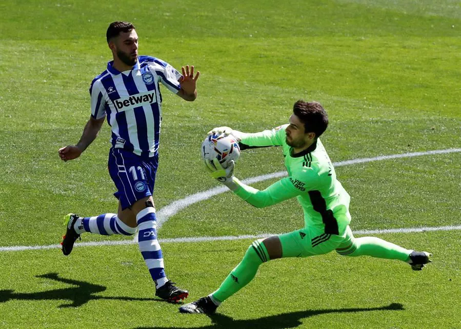 ALAVÉS CELTA LUIS RIOJA IVAN VILLAR