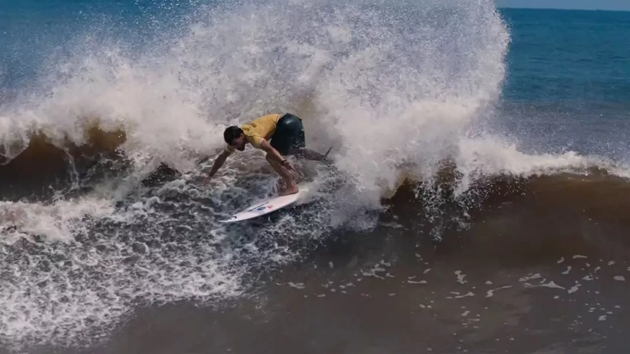 20210604130859_aritz-aranburu-surf-campeonato-del-mundo_