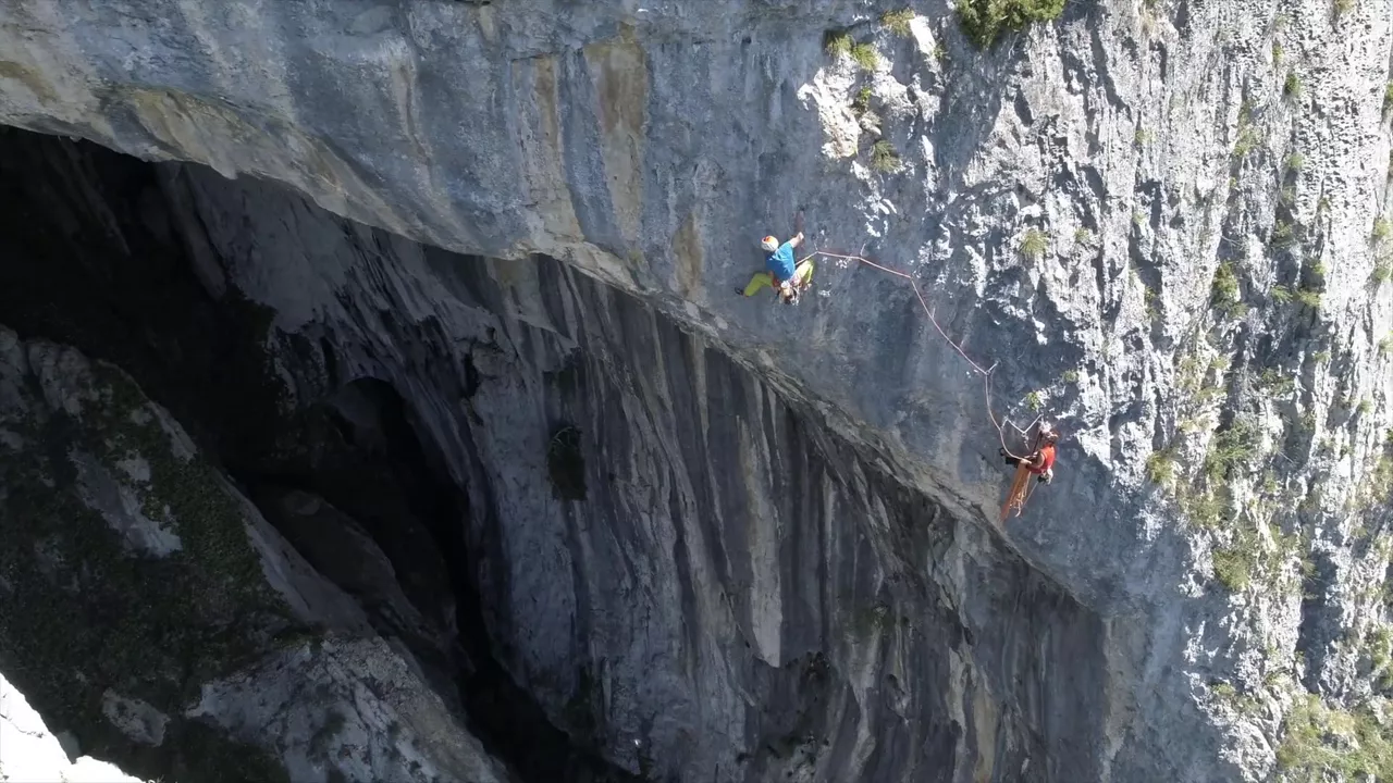 20210609125724_pou-anaien-azken-balentria_