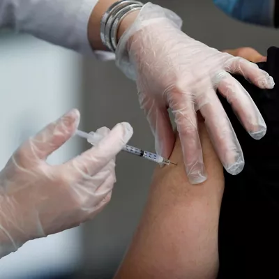 vacunas-covid-txertoak4-efe