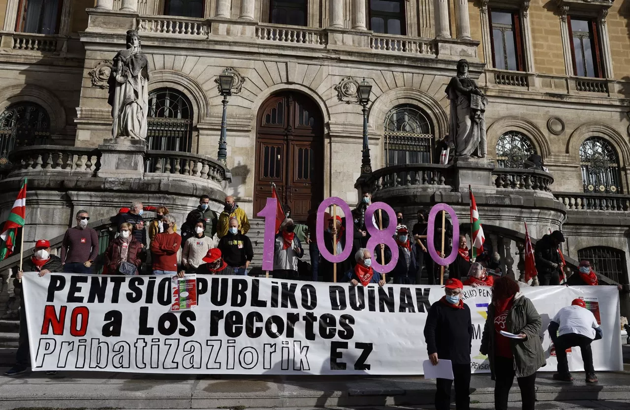 PENSIONISTAS-BILBAO-EFE.JPG