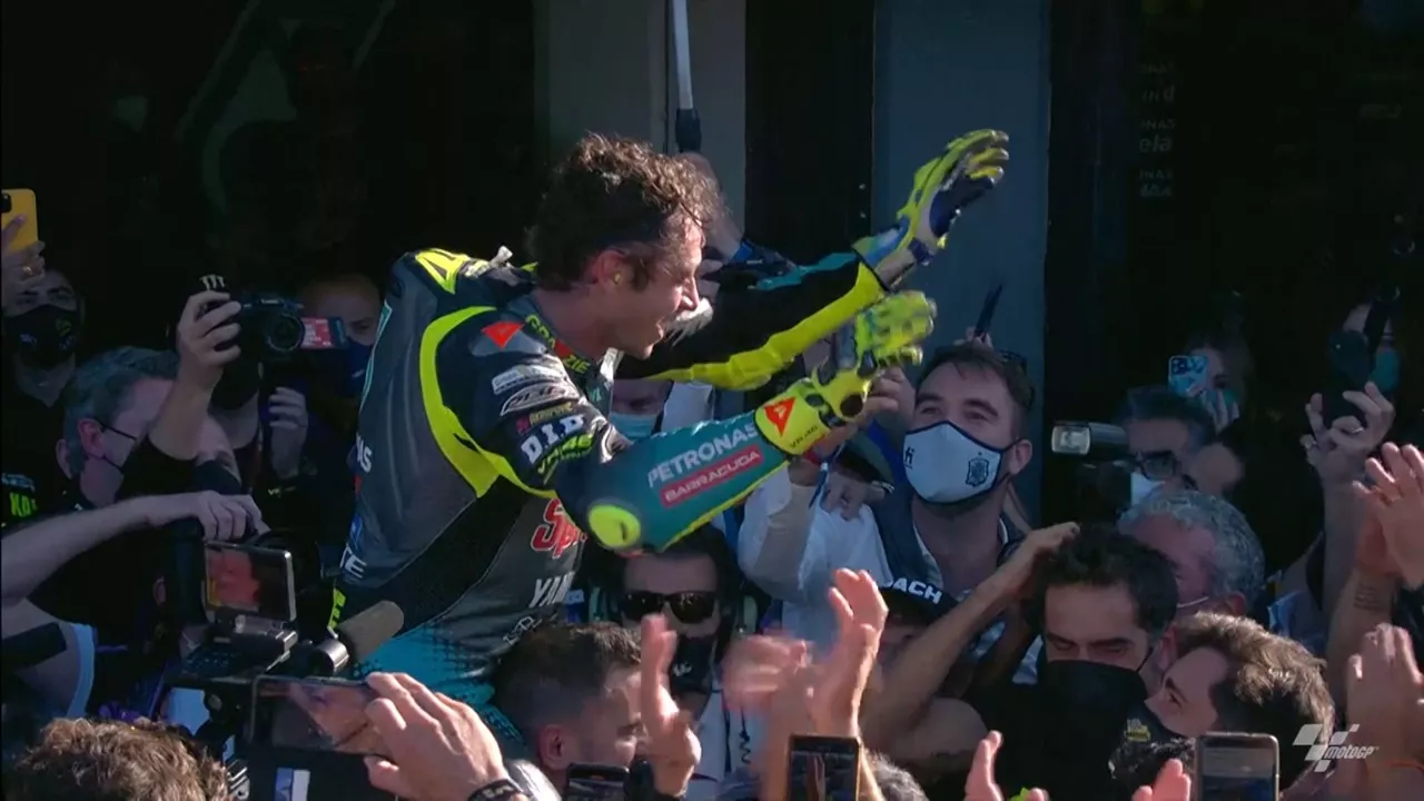 20211114222112_valentino-rossi_