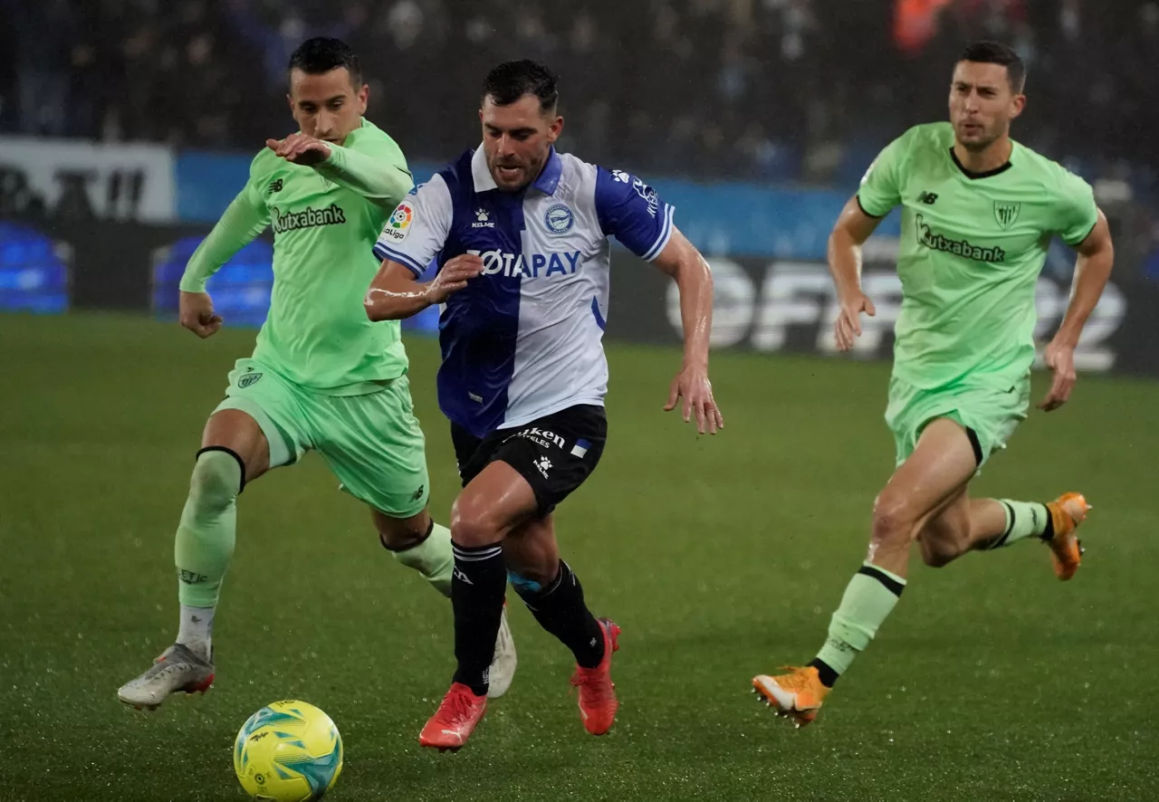 ALAVES-ATHLETIC-BERENGUER-LUIS-RIOJA
