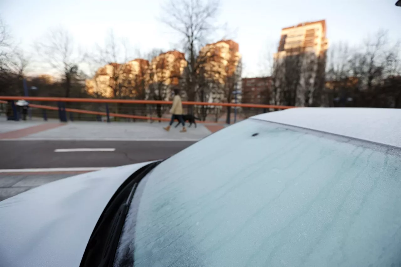 izotza-hotza frío heladas negua invierno -bilbo-efe