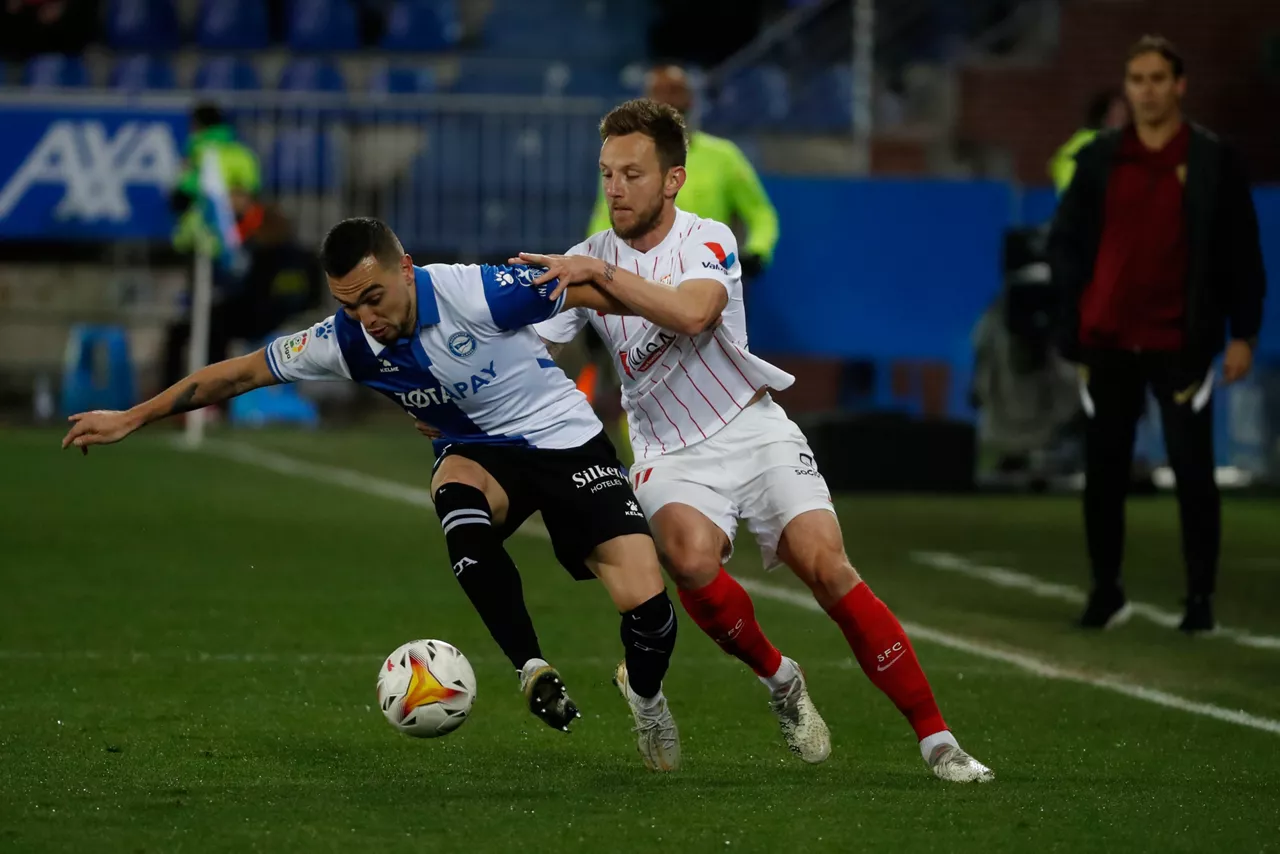 ALAVES-SEVILLA_GONZALO_ESCALANTE