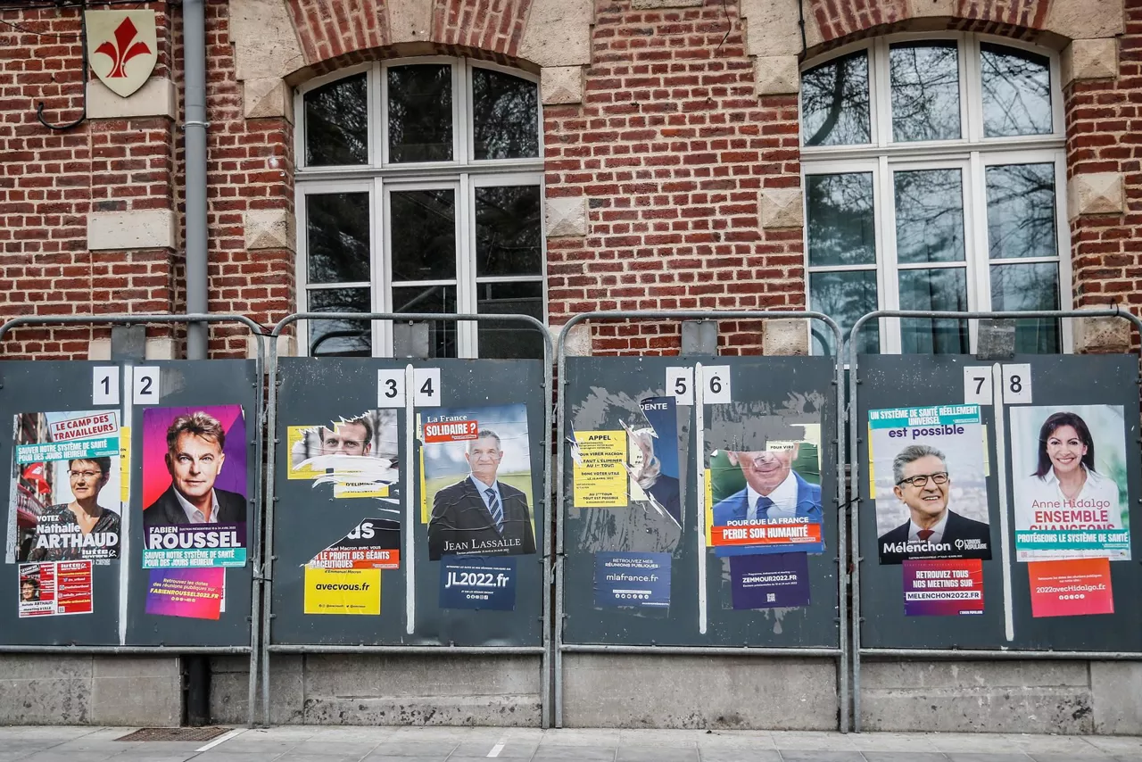 elecciones-francia-carteles-efe1