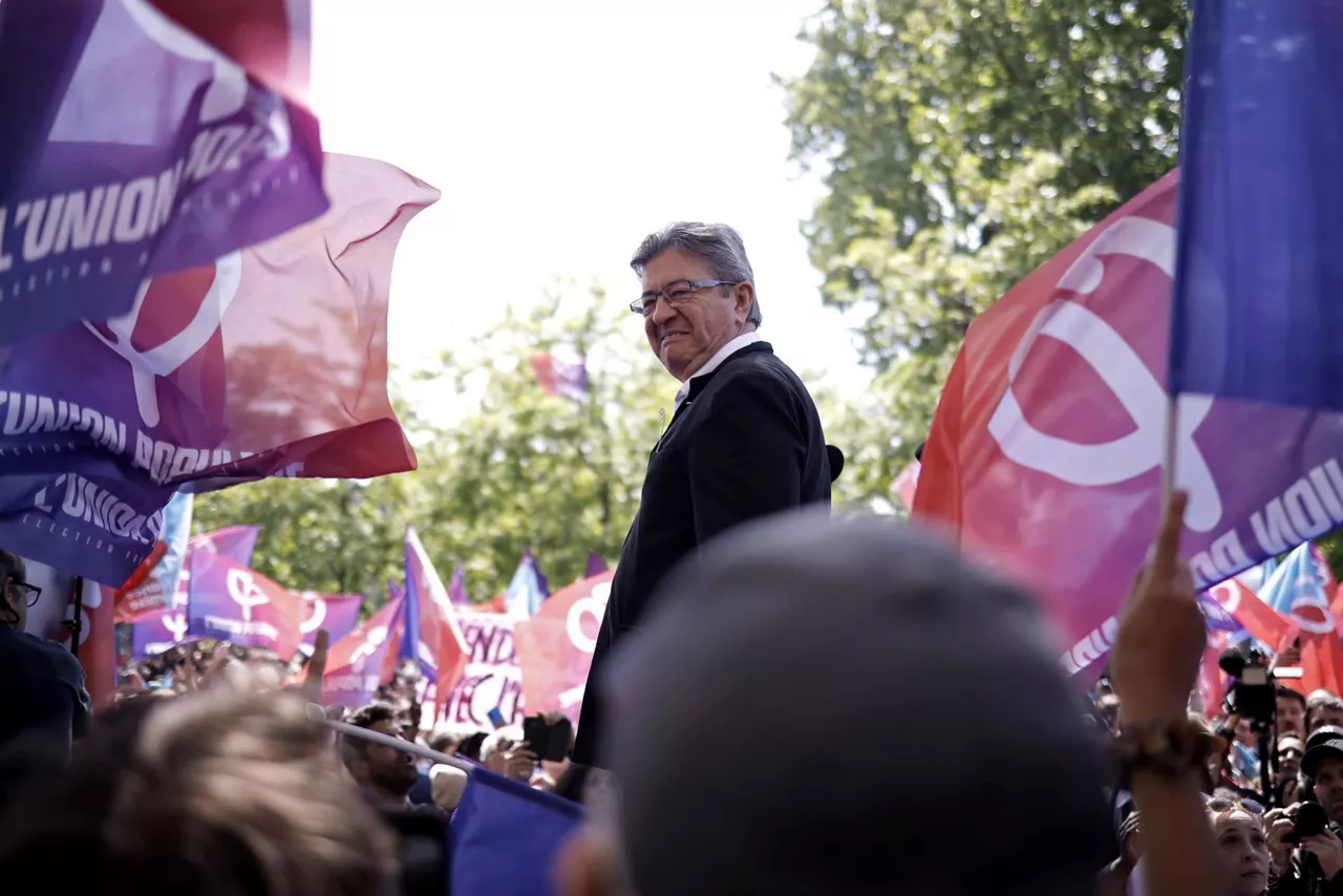 melenchon francia insumisa 1 maiatza efe