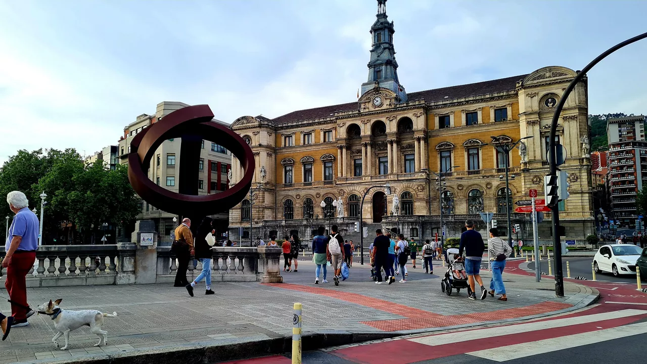 Bilbo jendea neutro gente Bilbao