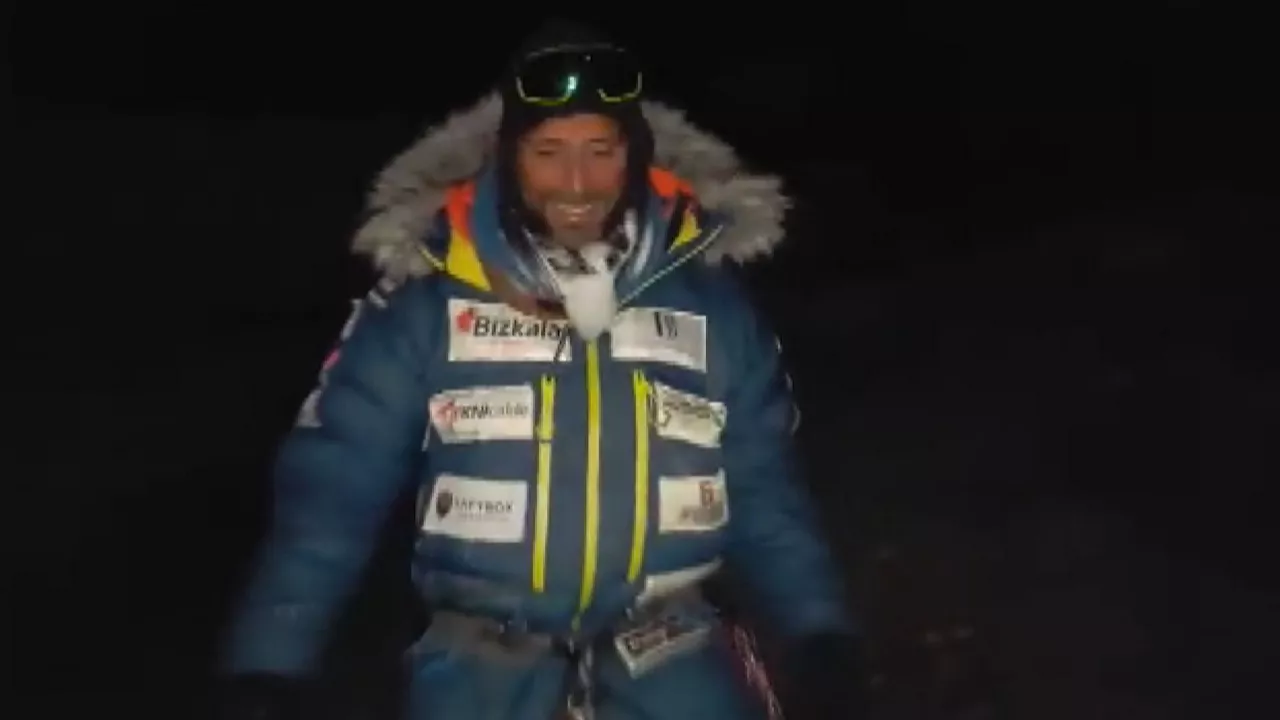 20230107183840_alextxikon_