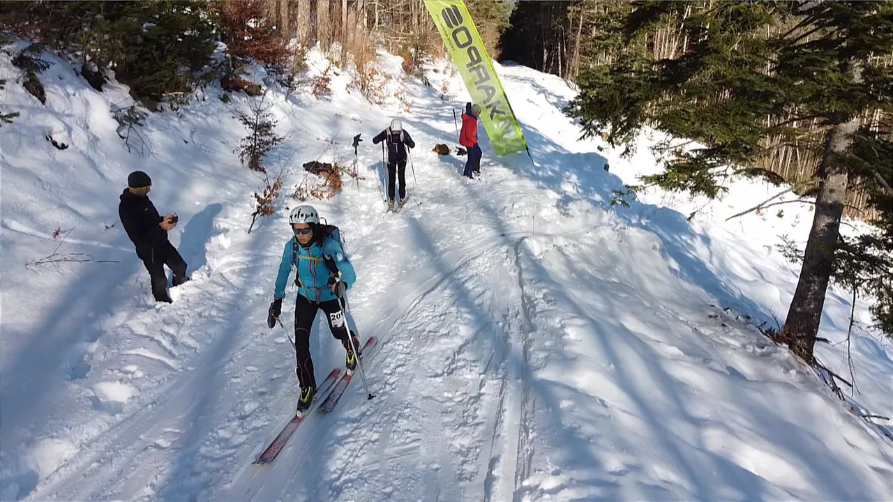 BANDRES-KAROLO-EITB-MEDIA