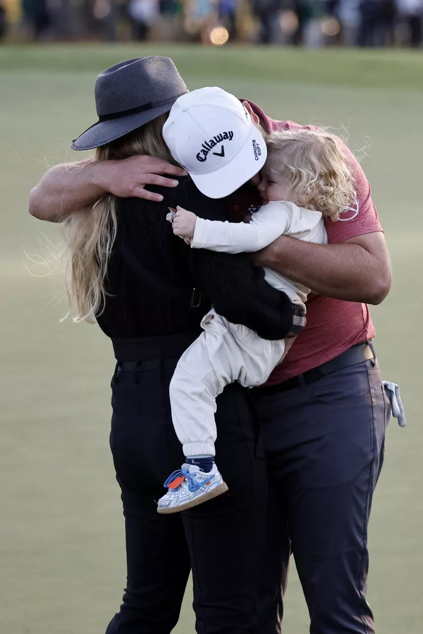 Rahm, pozik, senideekin. Argazkia: EFE. 