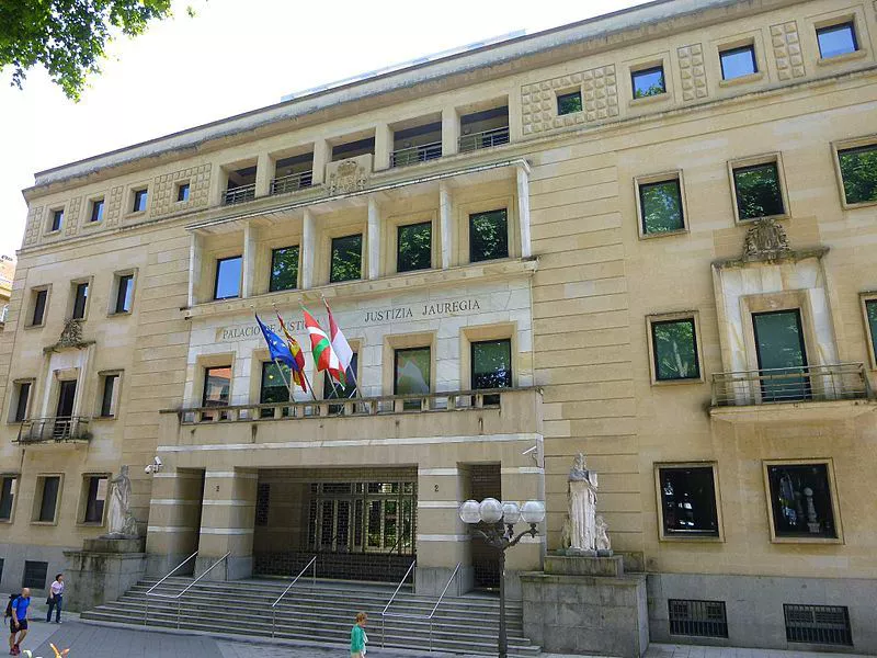 Bilboko Justizia Auzitegia, artxiboko irudi batean.
