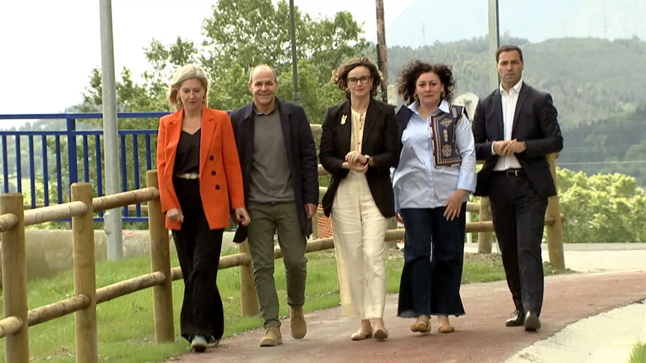 20230518151238_candidatos-de-pnv-en-amorebietaetxano_