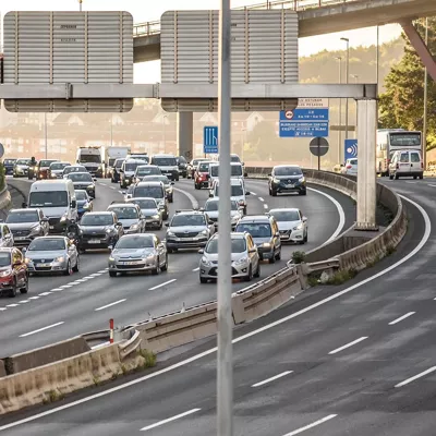 trafico trafikoa coches autoak a8 bizkaia