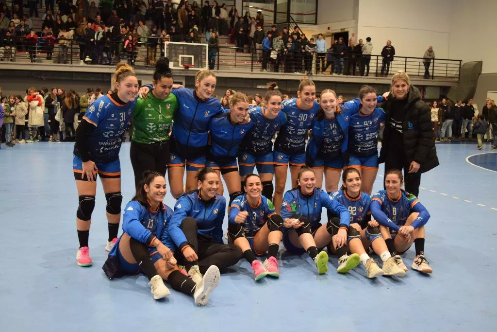 Bera Bera talde, Euskal Kopan