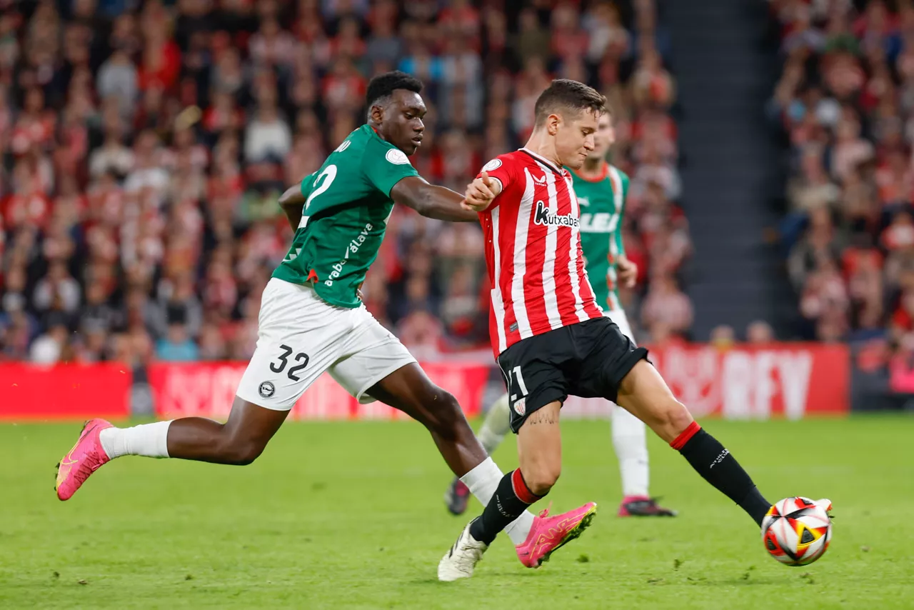 Imagen del Athletic - Alavés en el partido de octavos de final de la Copa del Rey. Foto: EFE