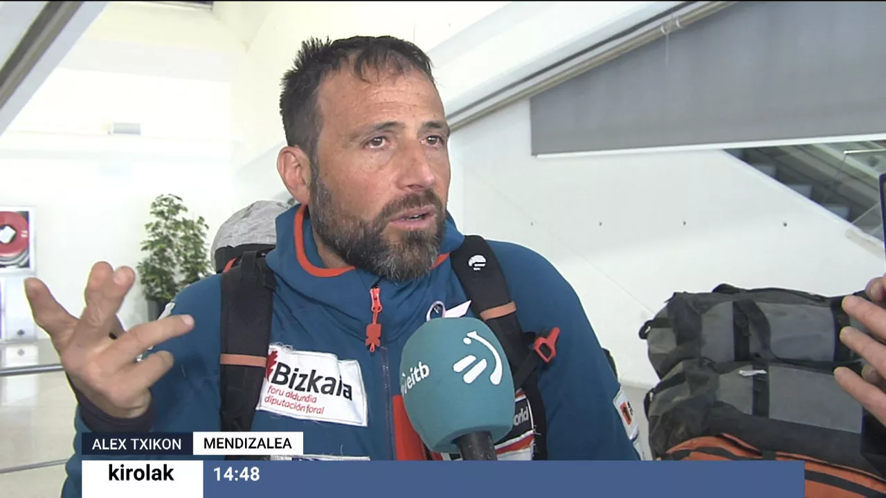 20240119171541_alex-txikon-loiun-eus_