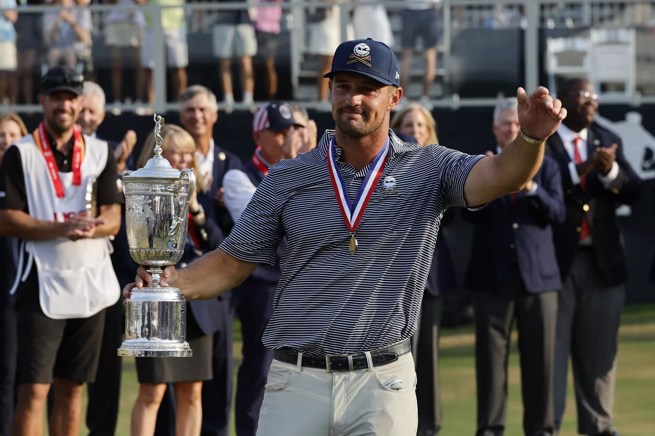 Bryson DeChambeauk irabazi du Estatu Batuetako Irekia