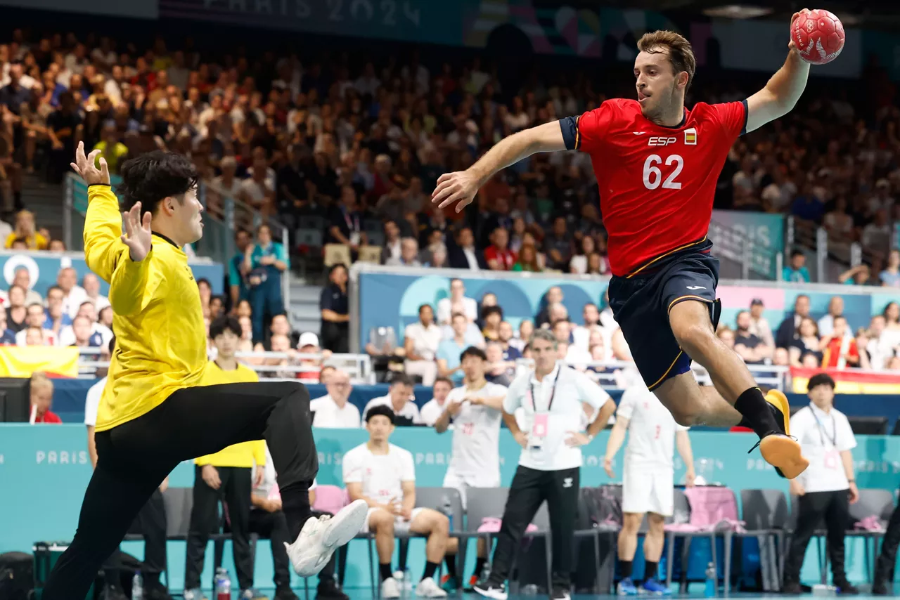 Kauldi Odriozola, Japoniaren aurkako partidan. Argazkia: EFE