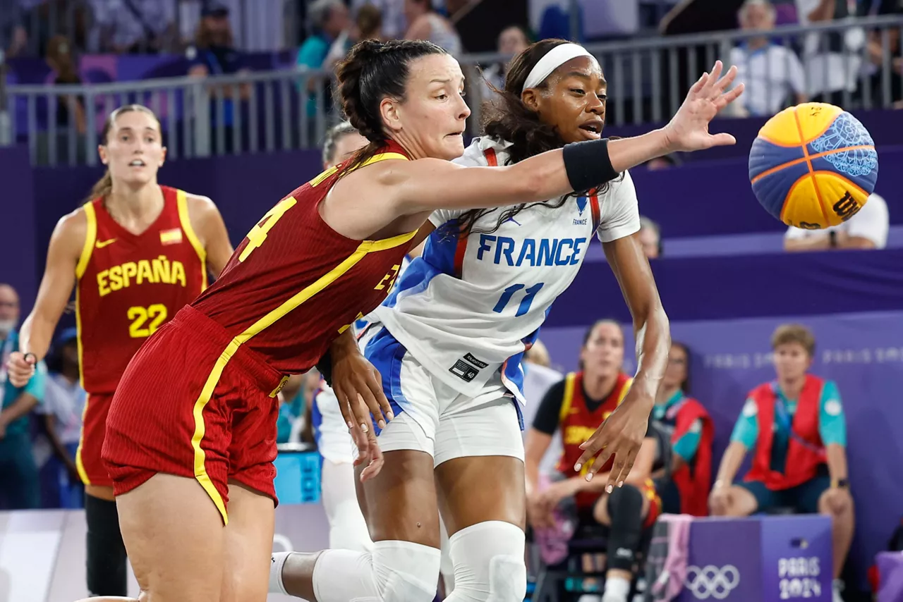 paris 2024: gracia alonso, basket 3x3. efe