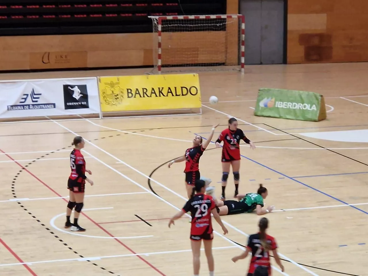 Zuazo vs Replasa Beti-Onak Argazkia: @gorabarakaldo