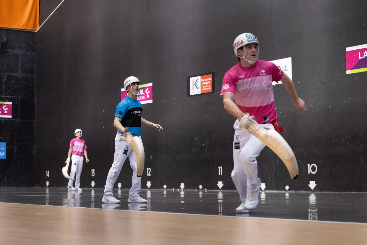 ERKIAGA_MANCI_IBARLUZEA_ERAMAN