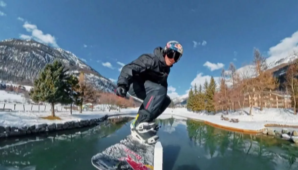 PIERRE_VOULTIER_SNOWBOARD