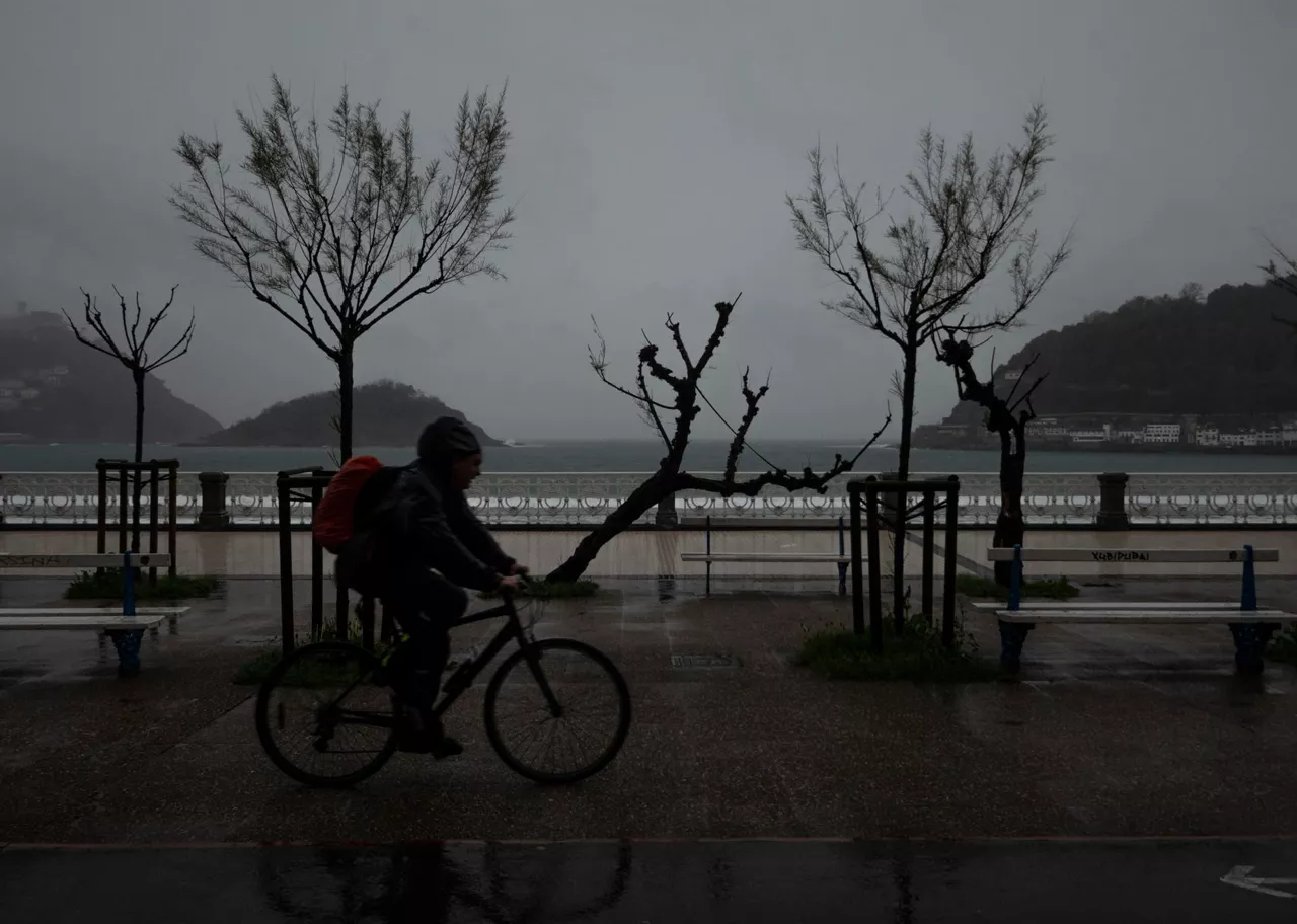 euria zaparradak eguraldia lluvia-sansebastian-donostia-efe