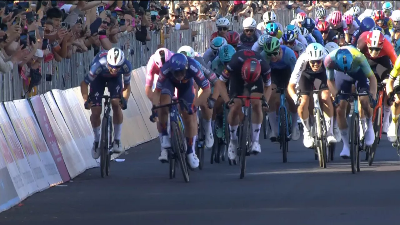 20250513171948_esprintetapa4giro2025eitbmedia_