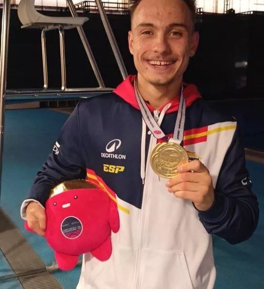 iñigo llopies, oro en 100 metros espalda singapur 2025. Federación Española de Deportes de Personas con Discapacidad Física