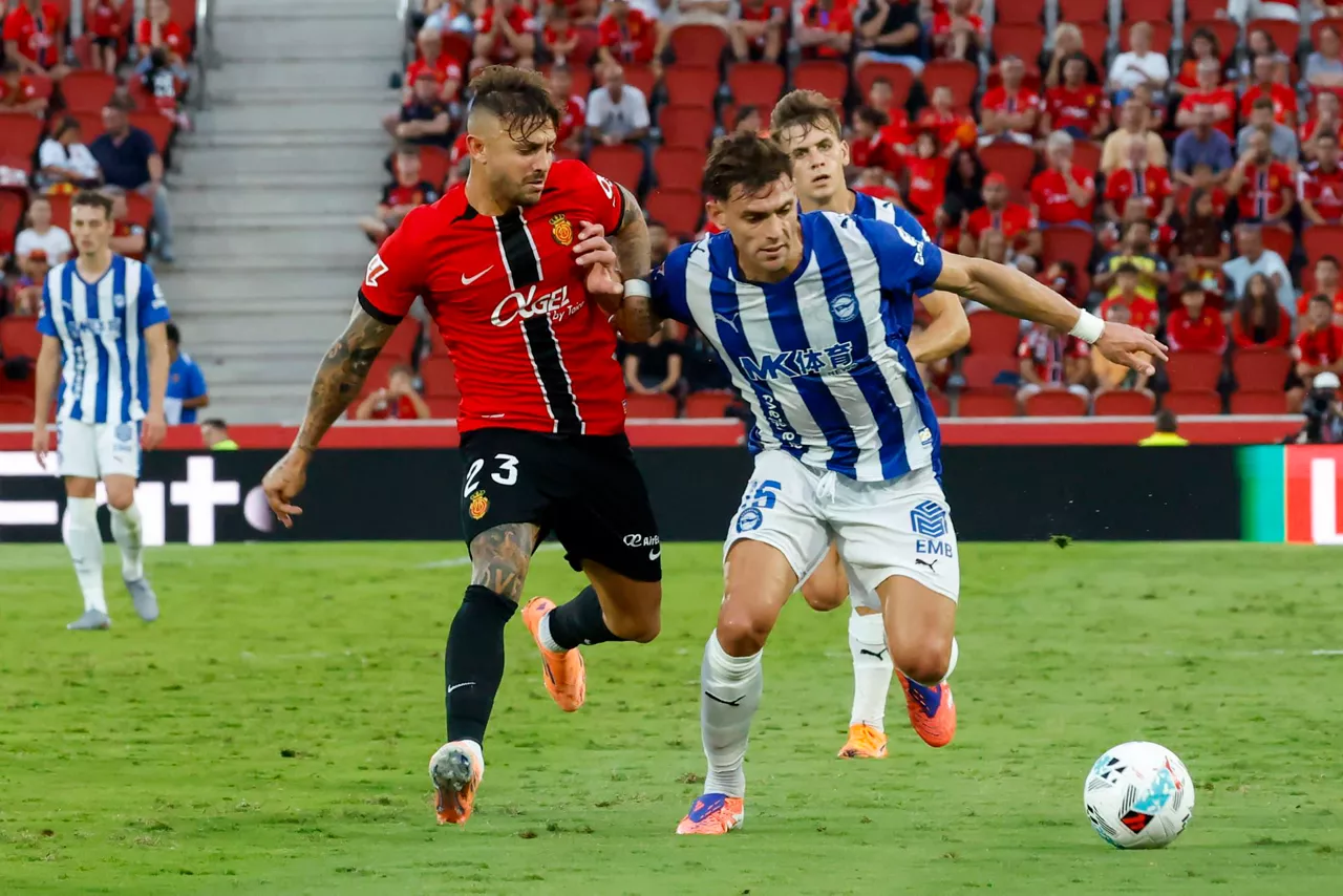 Lucas Boye eta Pablo Maffeo Mallorca - Alaves partida