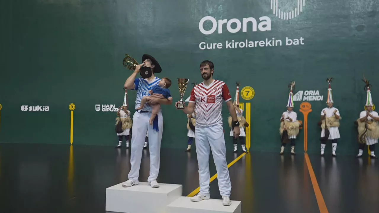 20250927204721_juanenea-eta-barrenetxea-buruz-burukoa_