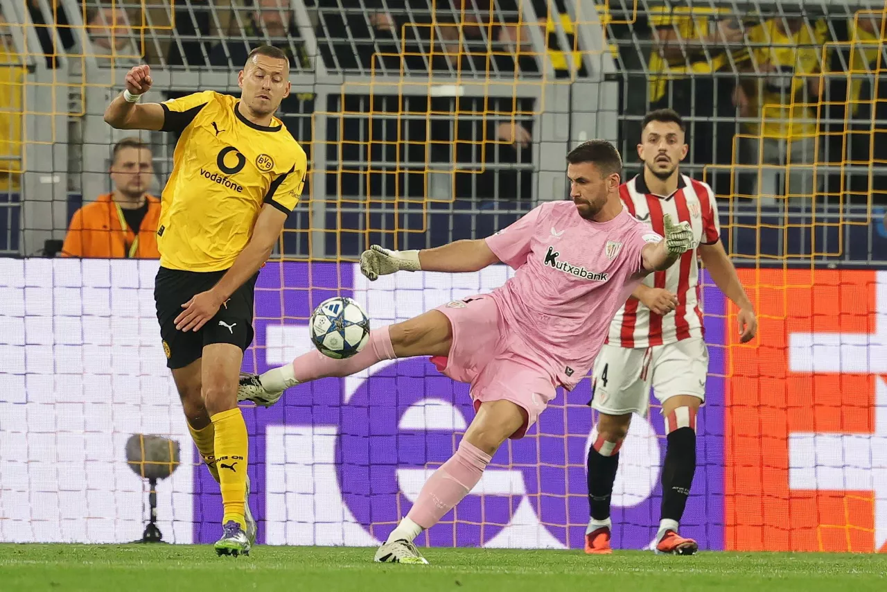 Waldemar Anton eta Unai Simon