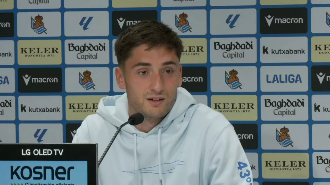 Jon Gorrotxategi, gaurko prentsaurrekoan