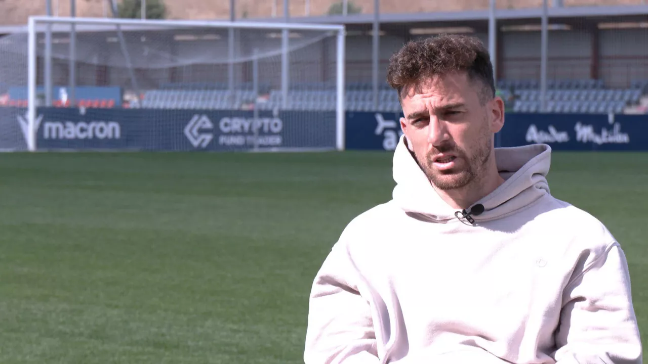 20251015131408_kike-barja-osasuna_