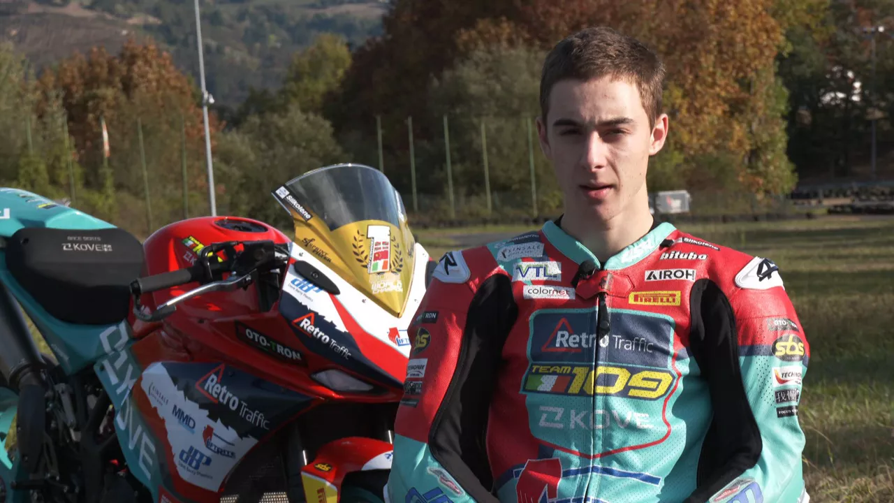 Beñat Izagirre motor-gidaria