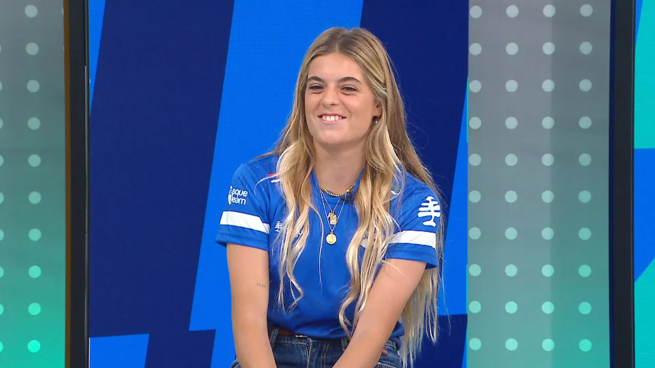 20251023200501_janire-gonzalezetxabarri-surflaria_