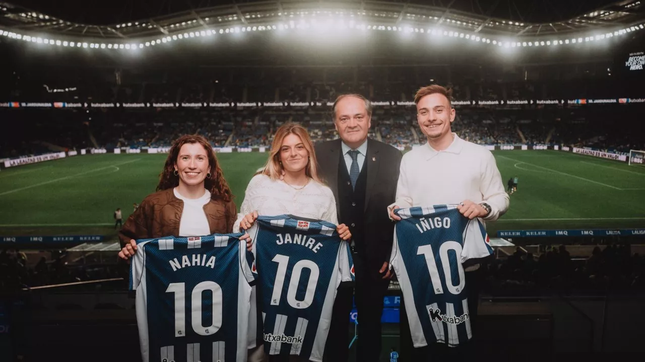 Nahia Zudaire , Janire Gonzalez-Etxabarri, Iñigo Llopis eta Jokin Aperribay